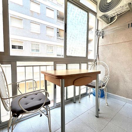 Renovated Cosy Studio 350 M Playa Del Cura, With Official Touristic License Torrevieja Dış mekan fotoğraf