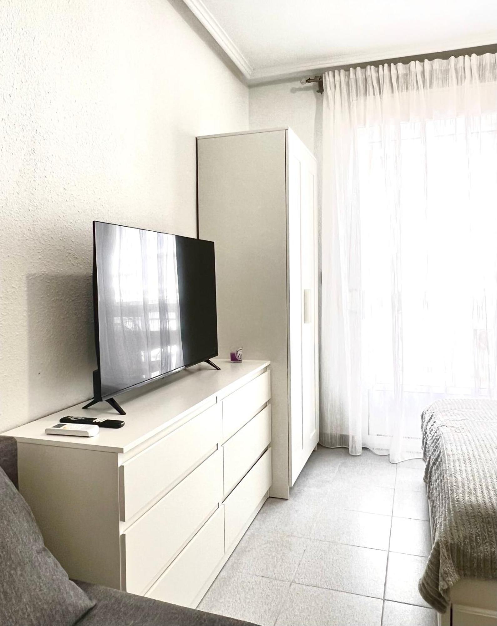 Renovated Cosy Studio 350 M Playa Del Cura, With Official Touristic License Torrevieja Dış mekan fotoğraf